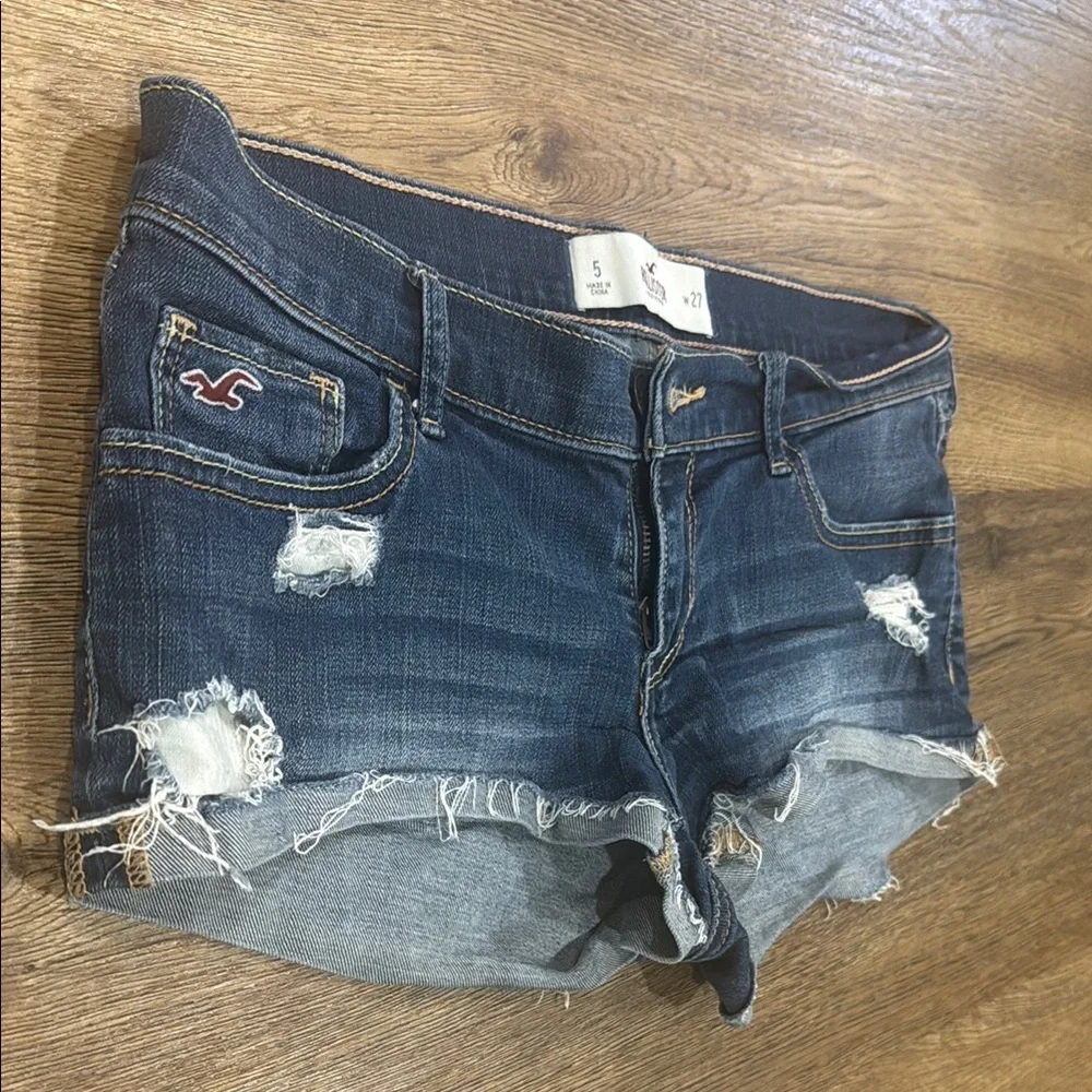 Hollister Blue Jean Shorts Distressed Denim - Picture 3 of 4